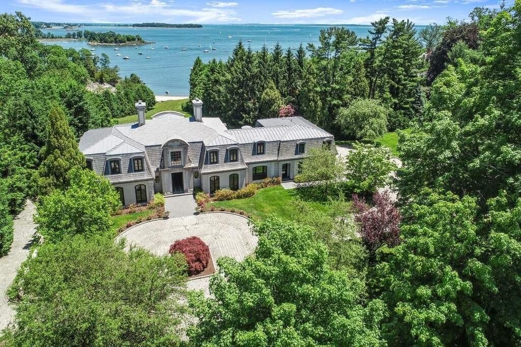 #11. 136 Field Point Cir, Greenwich